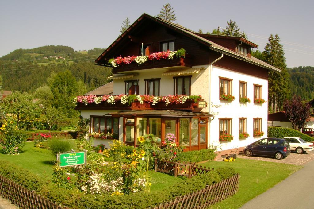 Pension Leyrer Kotschach-Mauthen Exterior photo