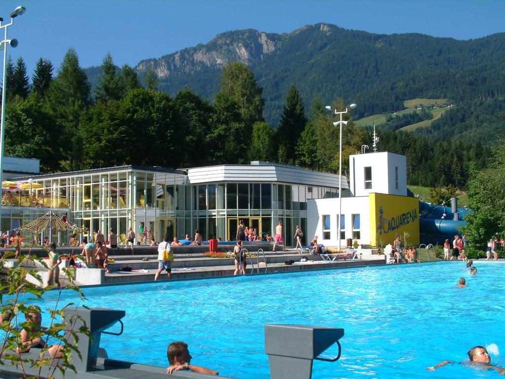 Pension Leyrer Kotschach-Mauthen Exterior photo